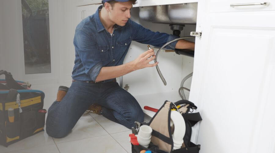 Professional sink repair in Loogootee, IN