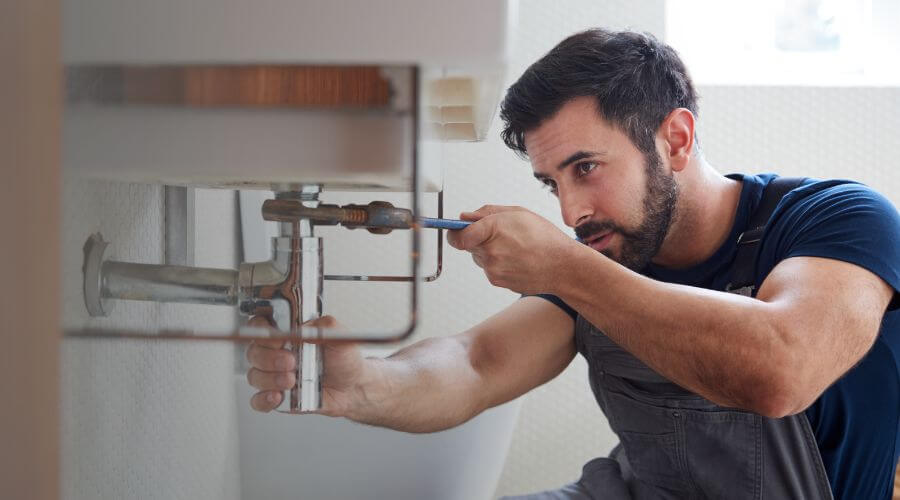 Hot water issue at sink in Loogootee, IN
